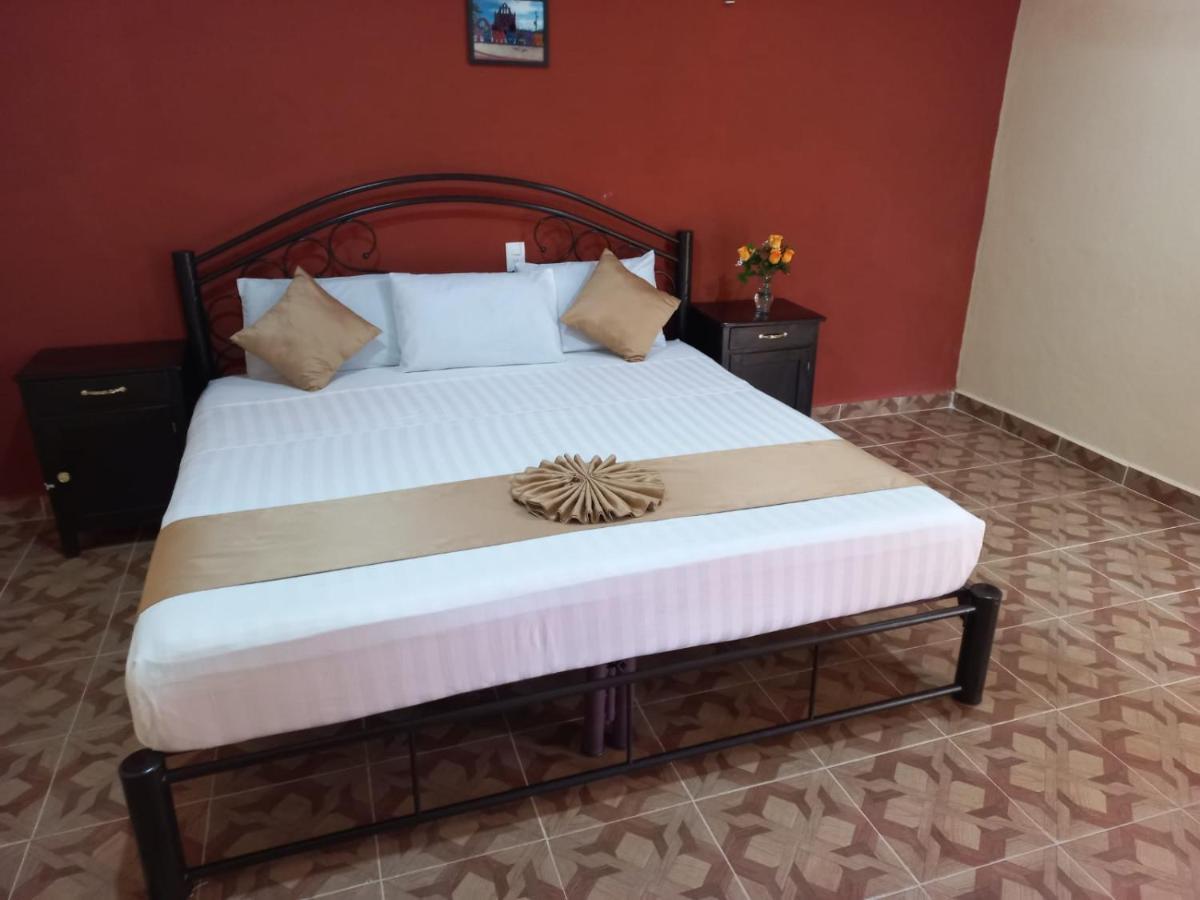 Hotel Don Jacinto Valladolid  Extérieur photo