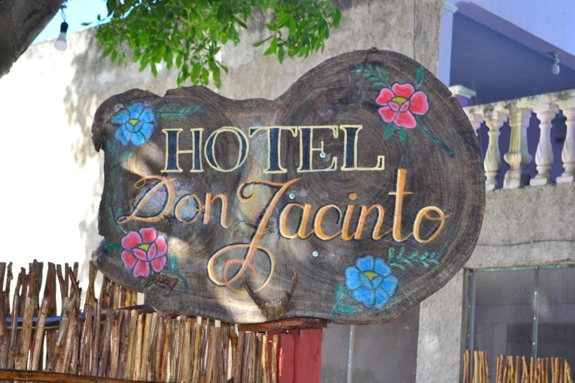 Hotel Don Jacinto Valladolid  Extérieur photo